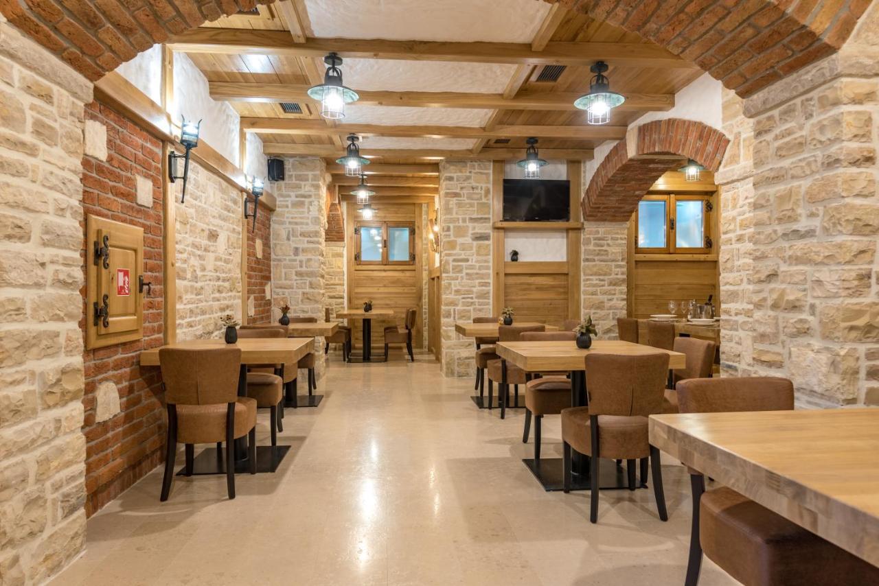 Apartmani Rubinic Turanj Exterior foto