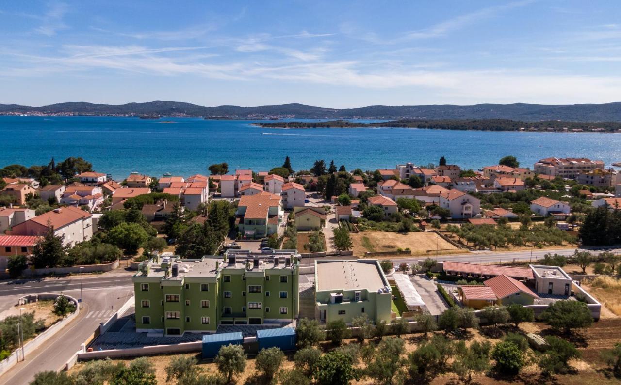 Apartmani Rubinic Turanj Exterior foto